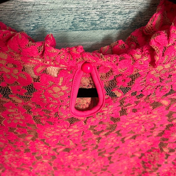 Dolan left coast lace blouse size M - Picture 6 of 6